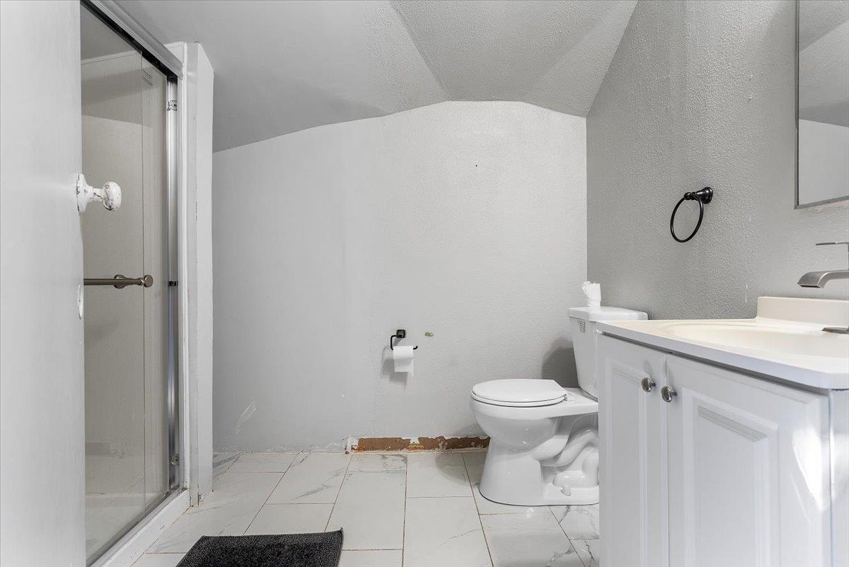Detail Gallery Image 17 of 100 For 22325 Meekland Ave, Hayward,  CA 94541 - – Beds | – Baths