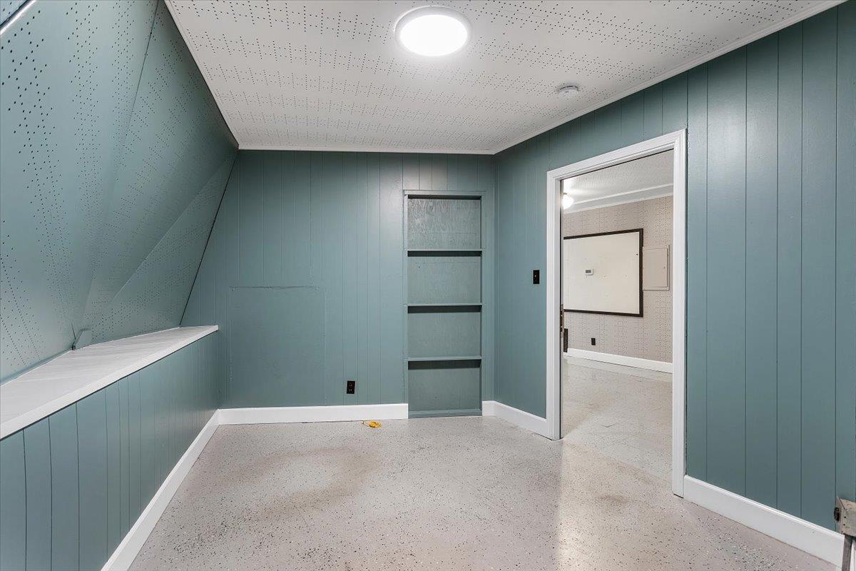Detail Gallery Image 28 of 100 For 22325 Meekland Ave, Hayward,  CA 94541 - – Beds | – Baths