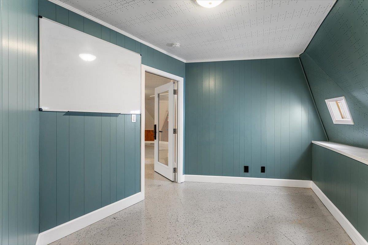 Detail Gallery Image 30 of 100 For 22325 Meekland Ave, Hayward,  CA 94541 - – Beds | – Baths