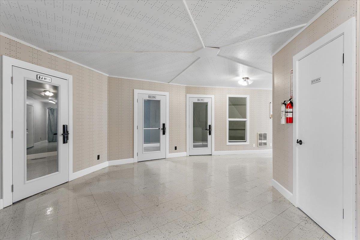 Detail Gallery Image 35 of 100 For 22325 Meekland Ave, Hayward,  CA 94541 - – Beds | – Baths