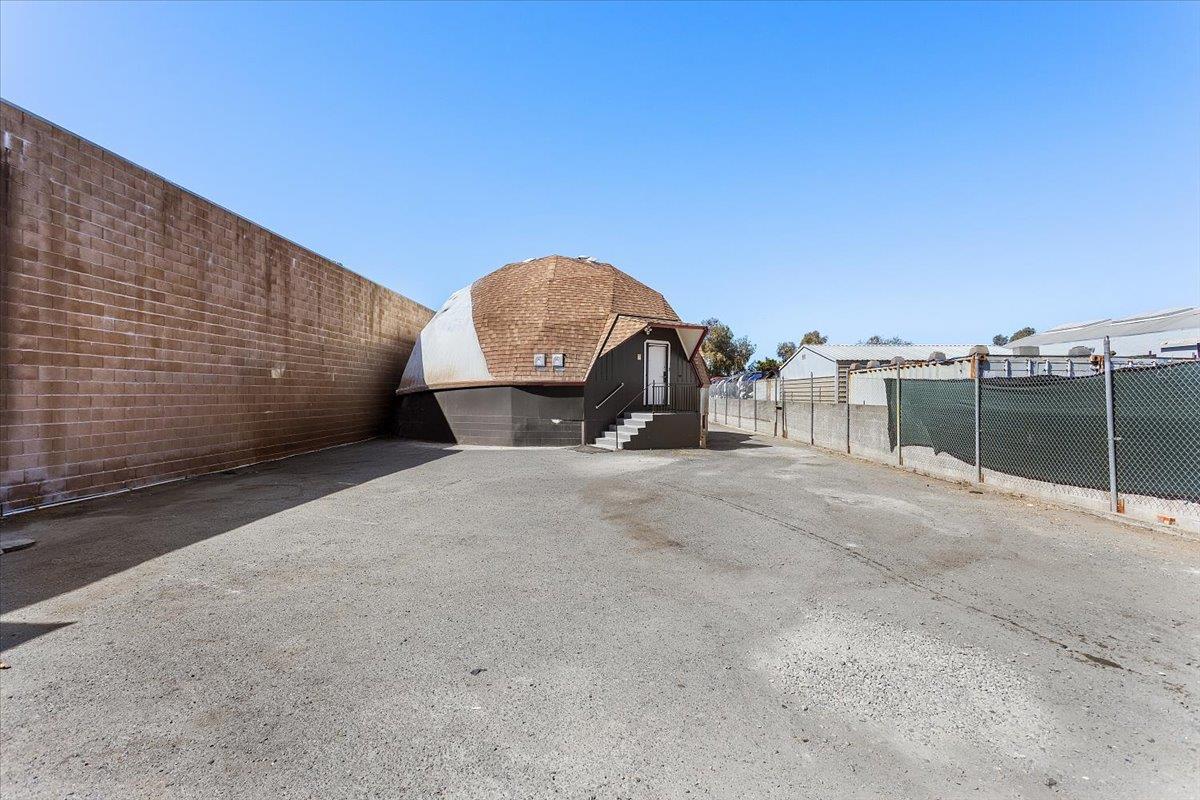 Detail Gallery Image 5 of 100 For 22325 Meekland Ave, Hayward,  CA 94541 - – Beds | – Baths