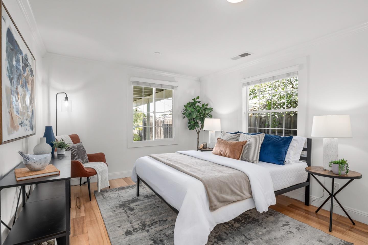 Detail Gallery Image 15 of 37 For 710 5th Ave, Redwood City,  CA 94063 - 2 Beds | 2 Baths