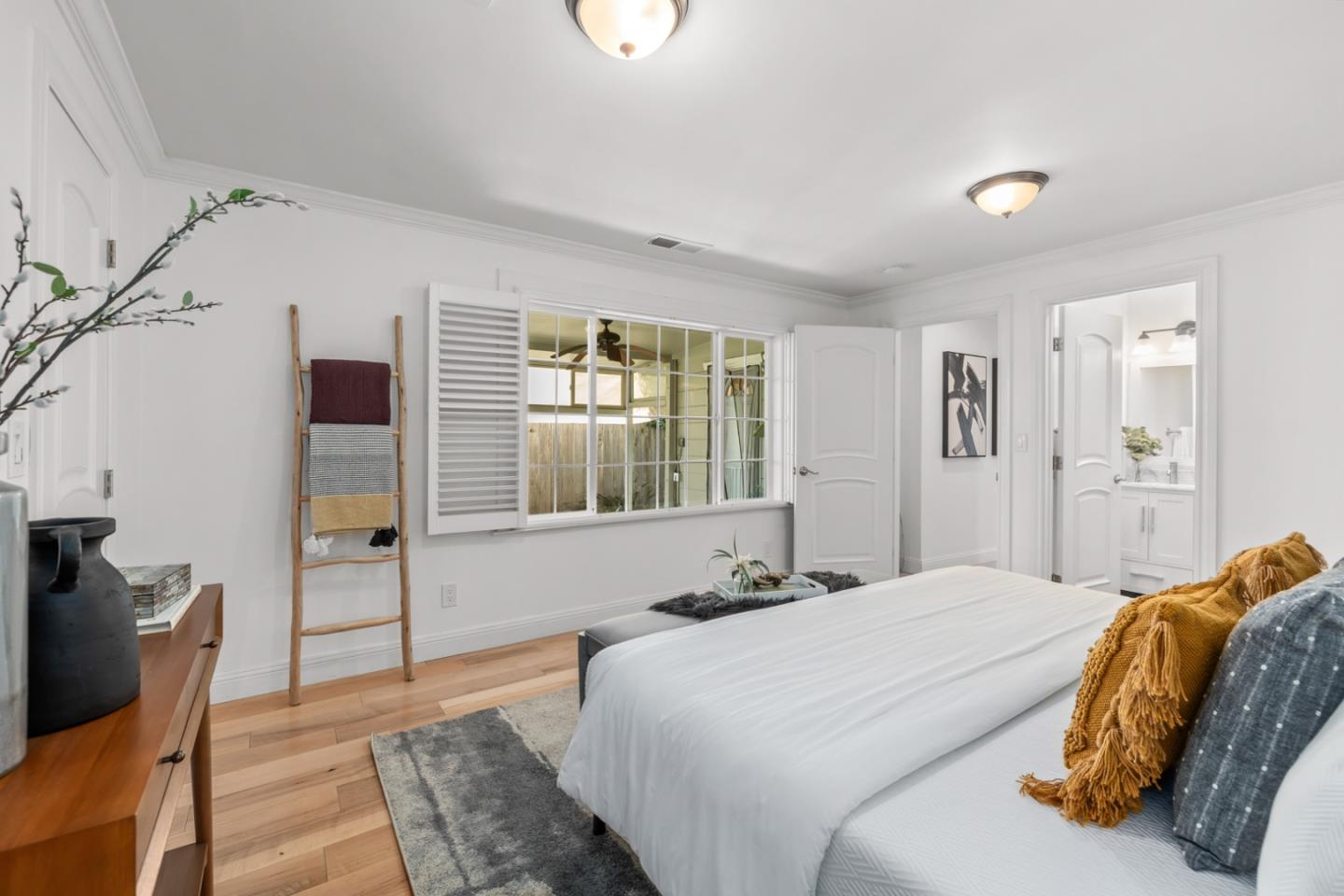 Detail Gallery Image 20 of 37 For 710 5th Ave, Redwood City,  CA 94063 - 2 Beds | 2 Baths