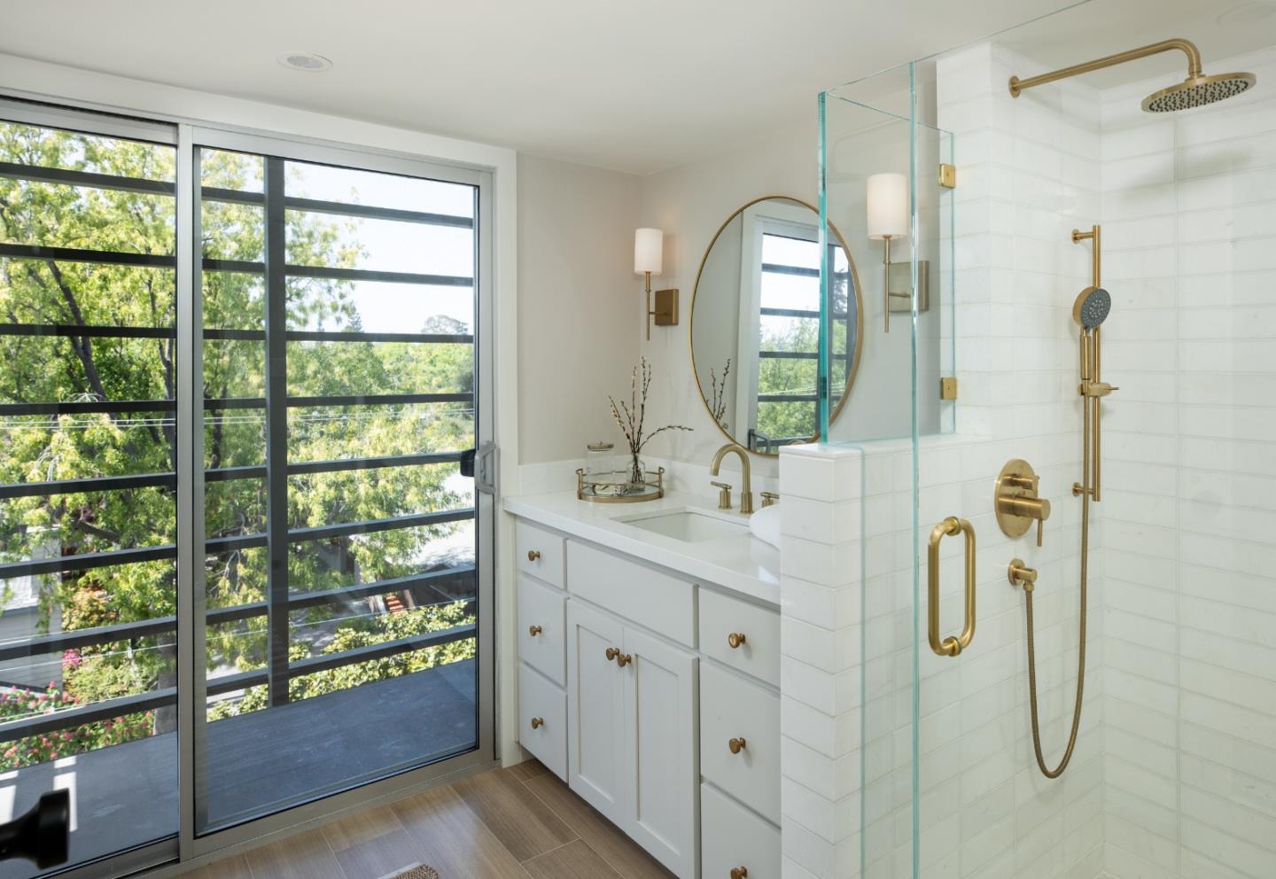 Detail Gallery Image 18 of 30 For 360 Everett Ave 5b,  Palo Alto,  CA 94301 - 2 Beds | 2 Baths