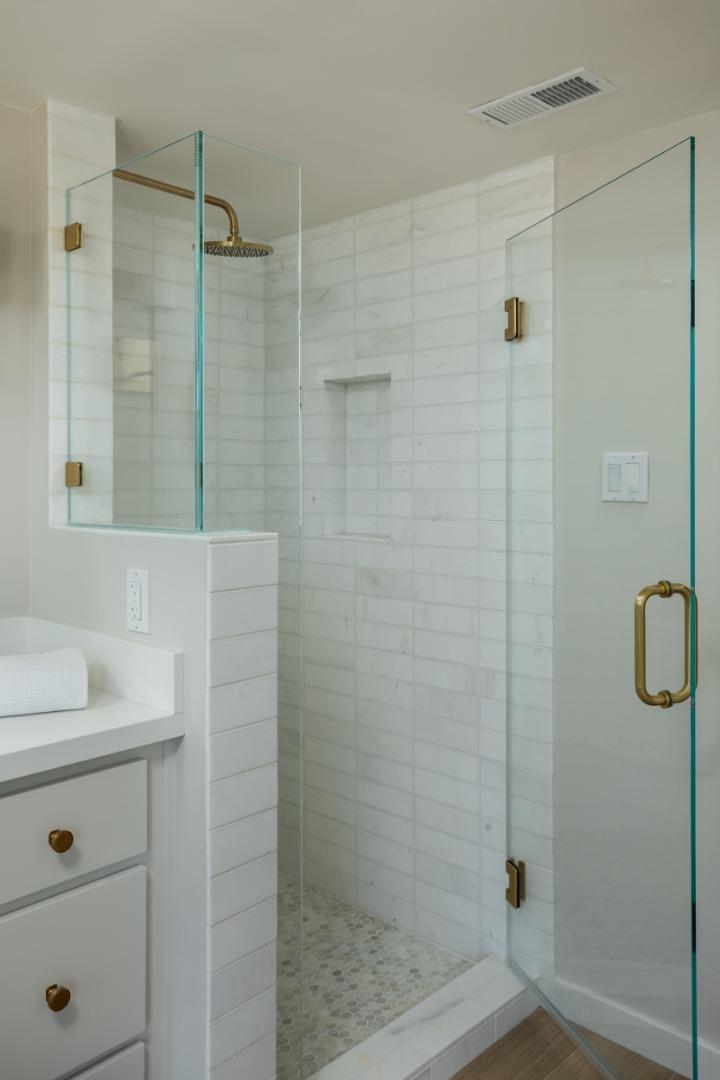 Detail Gallery Image 19 of 30 For 360 Everett Ave 5b,  Palo Alto,  CA 94301 - 2 Beds | 2 Baths
