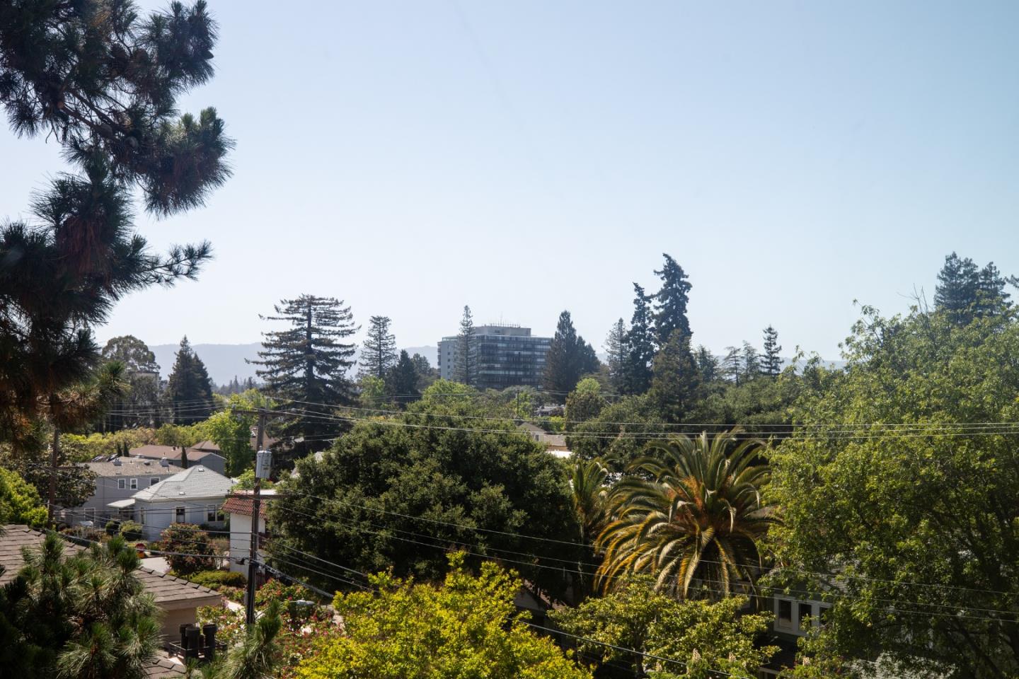 Detail Gallery Image 22 of 30 For 360 Everett Ave 5b,  Palo Alto,  CA 94301 - 2 Beds | 2 Baths
