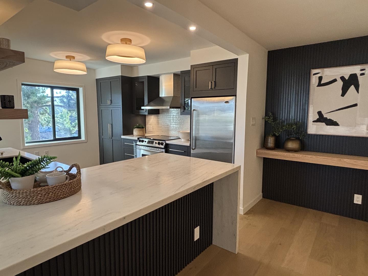 Detail Gallery Image 9 of 30 For 360 Everett Ave 5b,  Palo Alto,  CA 94301 - 2 Beds | 2 Baths