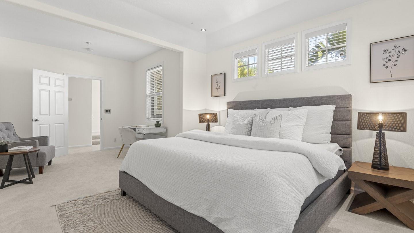Detail Gallery Image 34 of 51 For 1550 Redwood Ct, Mountain View,  CA 94041 - 4 Beds | 2/1 Baths