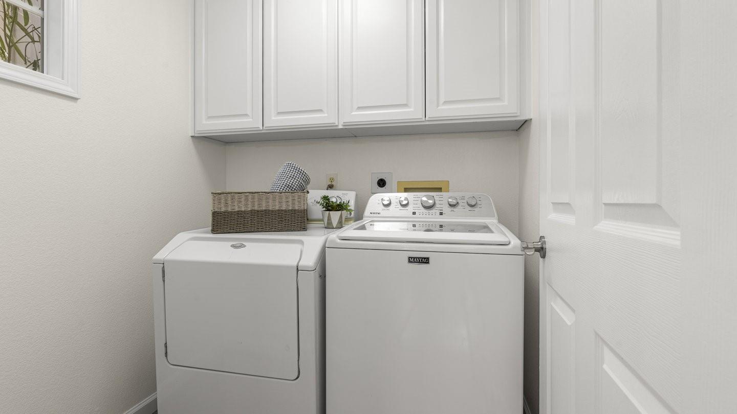 Detail Gallery Image 44 of 51 For 1550 Redwood Ct, Mountain View,  CA 94041 - 4 Beds | 2/1 Baths