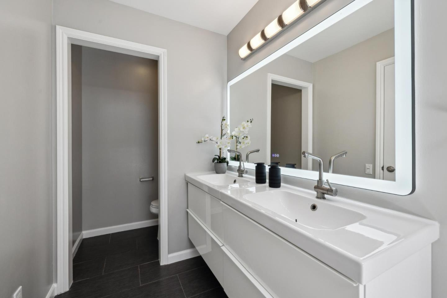 Detail Gallery Image 67 of 91 For 644 Portofino Ln, Foster City,  CA 94404 - 2 Beds | 2 Baths