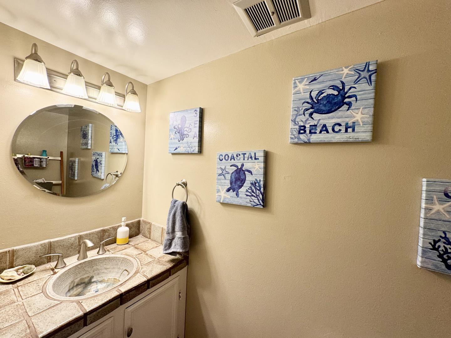 Detail Gallery Image 10 of 27 For 720 Quetta #Q,  Sunnyvale,  CA 94087 - 2 Beds | 1/1 Baths