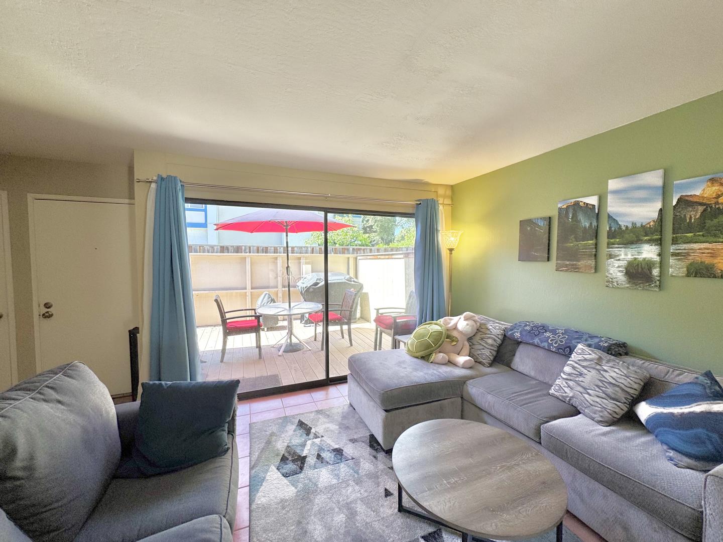 Detail Gallery Image 3 of 27 For 720 Quetta #Q,  Sunnyvale,  CA 94087 - 2 Beds | 1/1 Baths