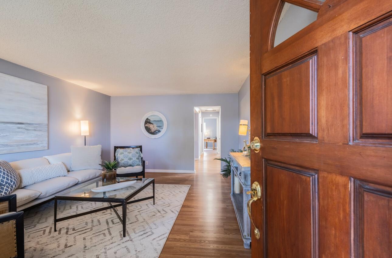 Detail Gallery Image 4 of 36 For 626 Ester Way, Watsonville,  CA 95076 - 2 Beds | 1 Baths