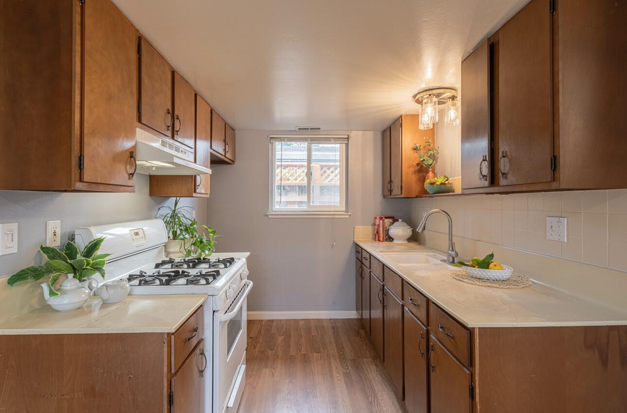 Detail Gallery Image 9 of 36 For 626 Ester Way, Watsonville,  CA 95076 - 2 Beds | 1 Baths