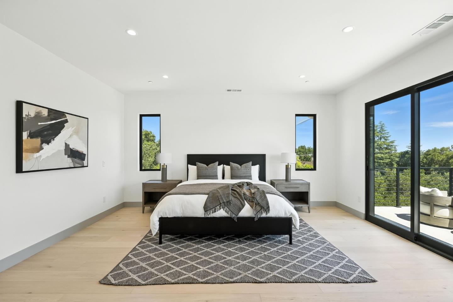 Detail Gallery Image 29 of 73 For 1127 Hillslope Pl, Los Altos,  CA 94024 - 6 Beds | 5/2 Baths