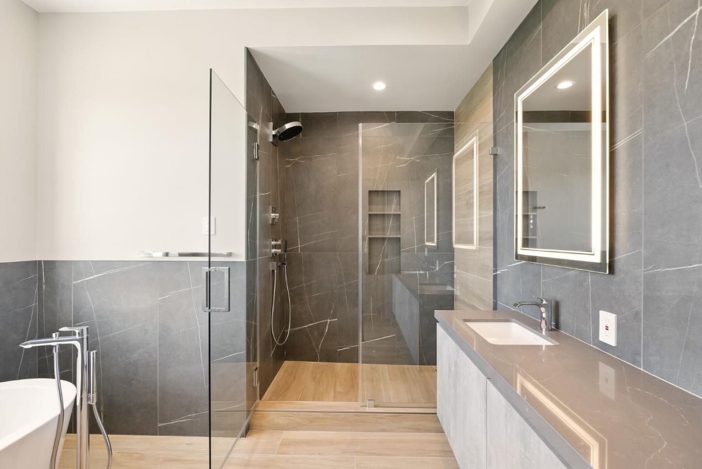 Detail Gallery Image 32 of 73 For 1127 Hillslope Pl, Los Altos,  CA 94024 - 6 Beds | 5/2 Baths