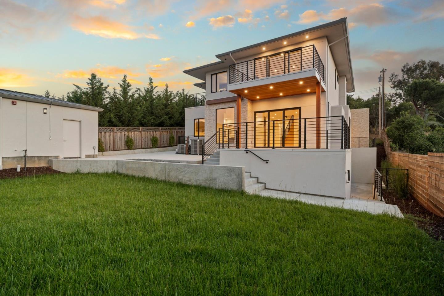 Detail Gallery Image 70 of 73 For 1127 Hillslope Pl, Los Altos,  CA 94024 - 6 Beds | 5/2 Baths