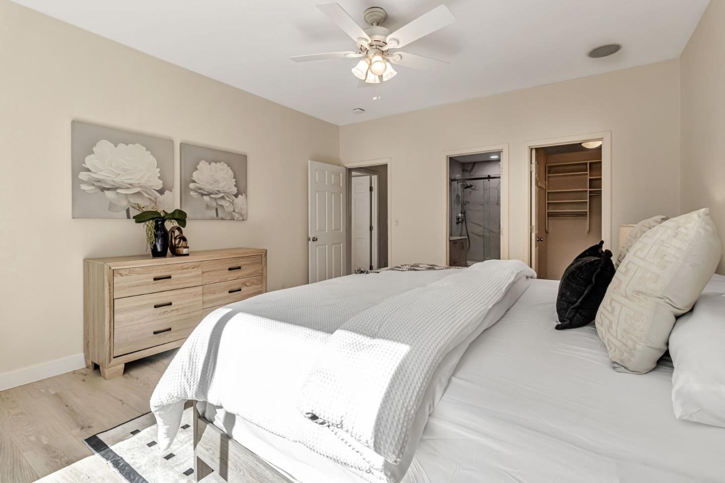 Detail Gallery Image 24 of 39 For 1724 Graham Ln, Santa Clara,  CA 95050 - 3 Beds | 2 Baths
