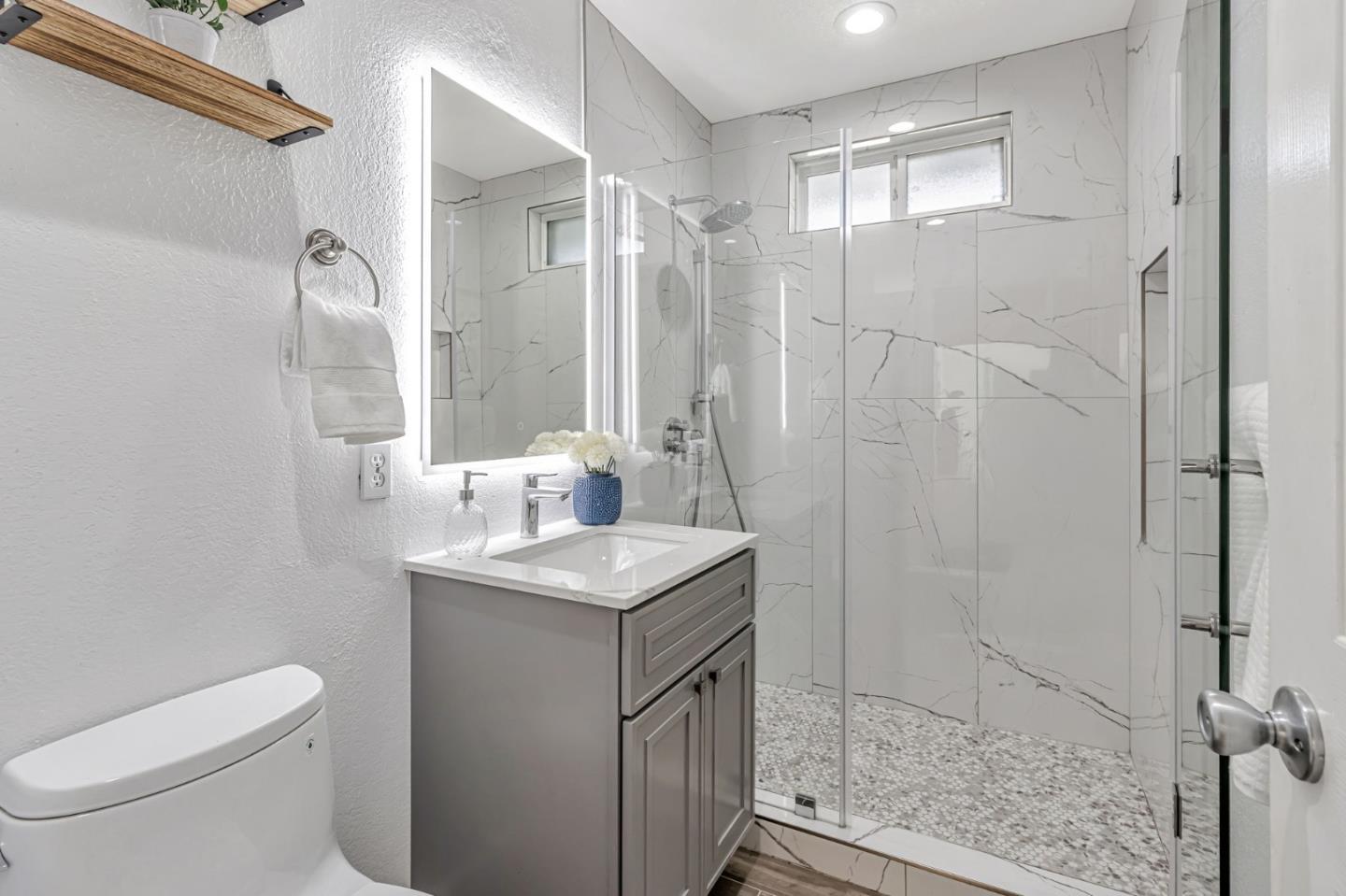 Detail Gallery Image 29 of 39 For 1724 Graham Ln, Santa Clara,  CA 95050 - 3 Beds | 2 Baths