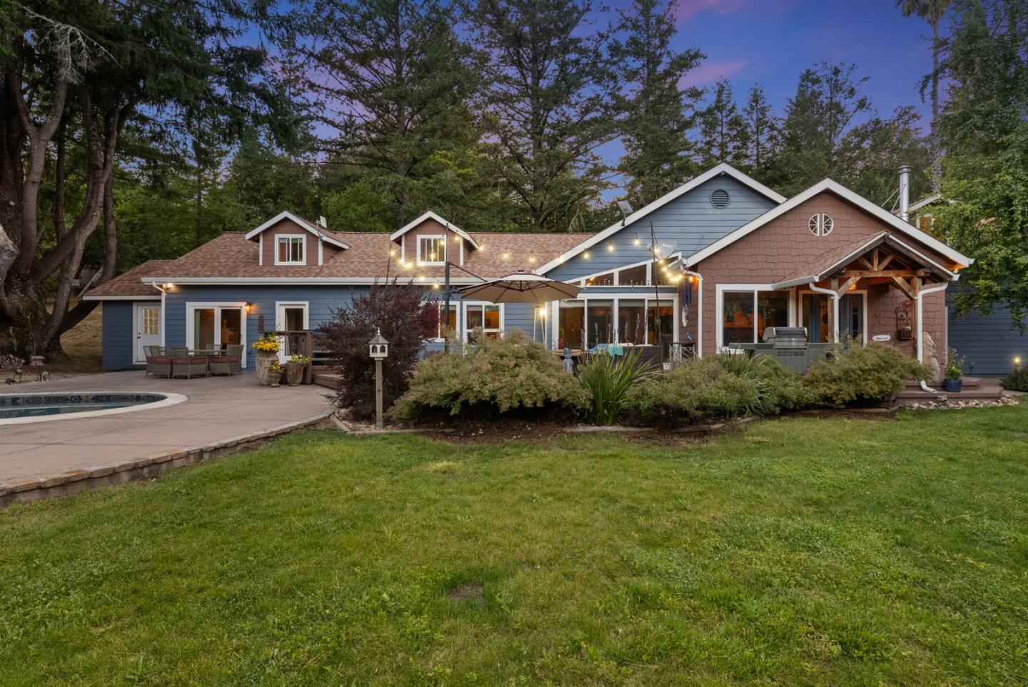 Detail Gallery Image 1 of 84 For 25560 Firhaven Ln, Los Gatos,  CA 95033 - 5 Beds | 3/1 Baths