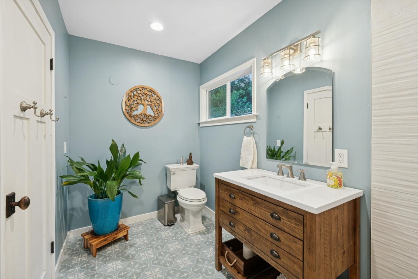 Detail Gallery Image 39 of 84 For 25560 Firhaven Ln, Los Gatos,  CA 95033 - 5 Beds | 3/1 Baths