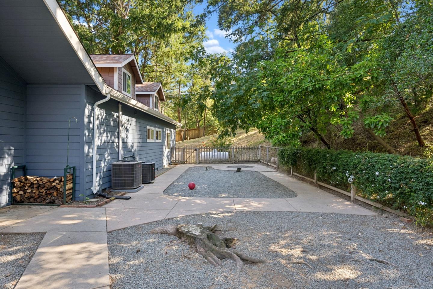 Detail Gallery Image 66 of 84 For 25560 Firhaven Ln, Los Gatos,  CA 95033 - 5 Beds | 3/1 Baths
