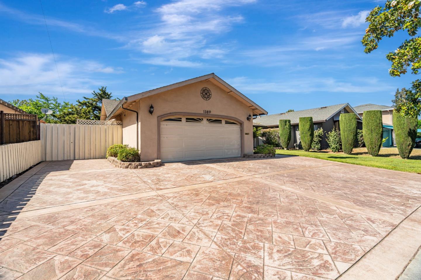 Detail Gallery Image 2 of 34 For 1389 Boysea Dr, San Jose,  CA 95118 - 3 Beds | 2 Baths