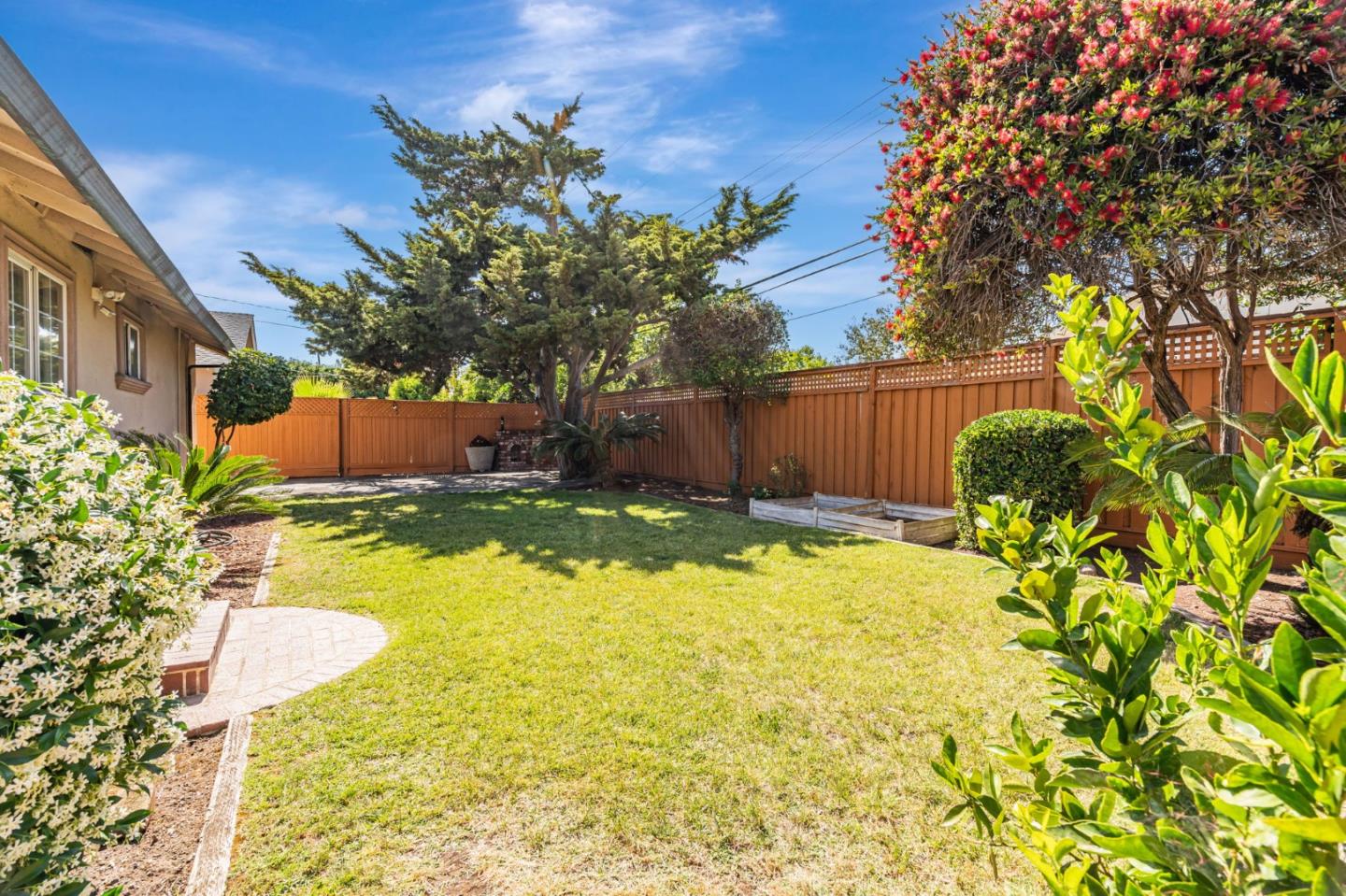 Detail Gallery Image 28 of 34 For 1389 Boysea Dr, San Jose,  CA 95118 - 3 Beds | 2 Baths