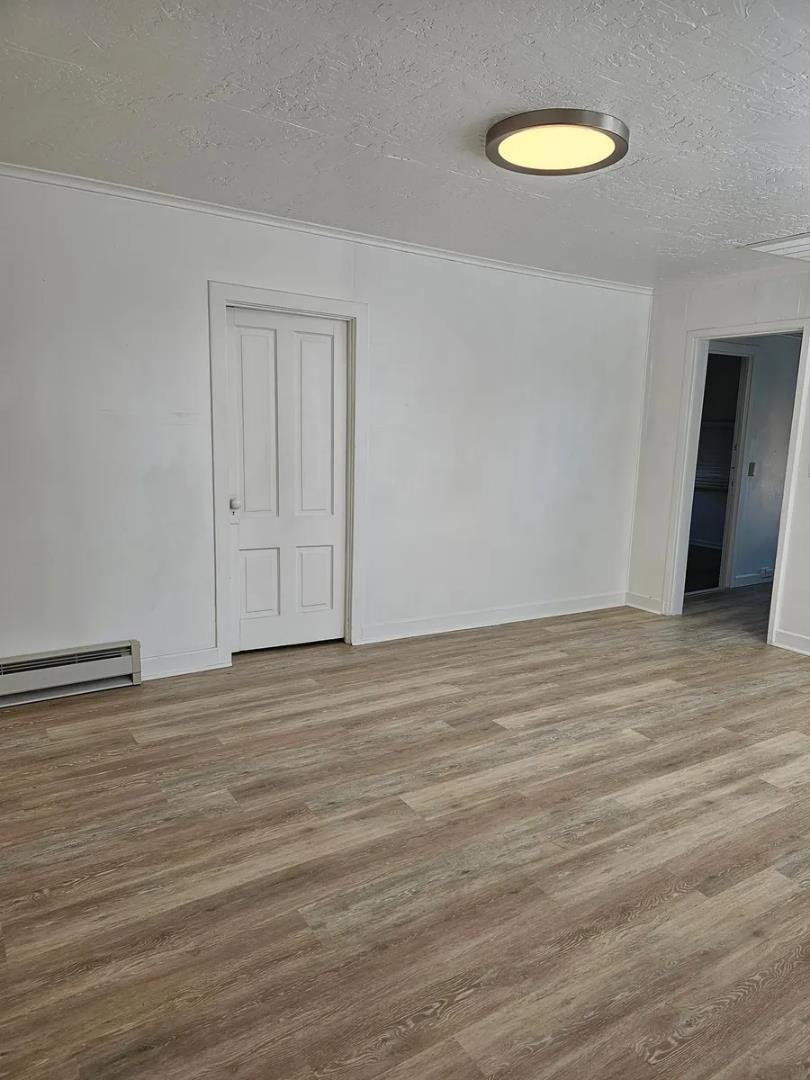 Detail Gallery Image 14 of 24 For 106 Saxon Ave, Capitola,  CA 95010 - 4 Beds | 2 Baths