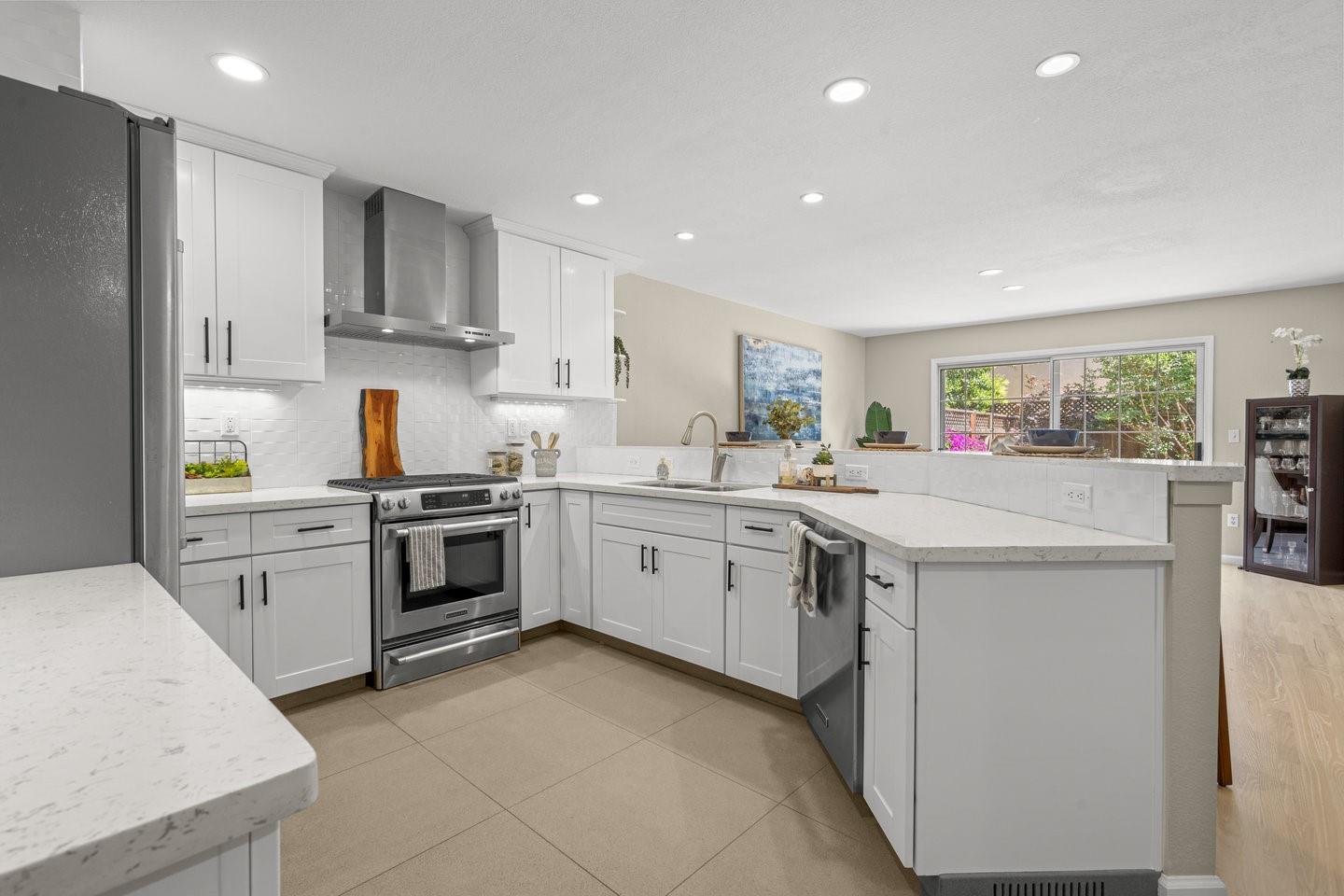 Detail Gallery Image 17 of 50 For 2960 Massih Ct, Campbell,  CA 95008 - 3 Beds | 2/1 Baths