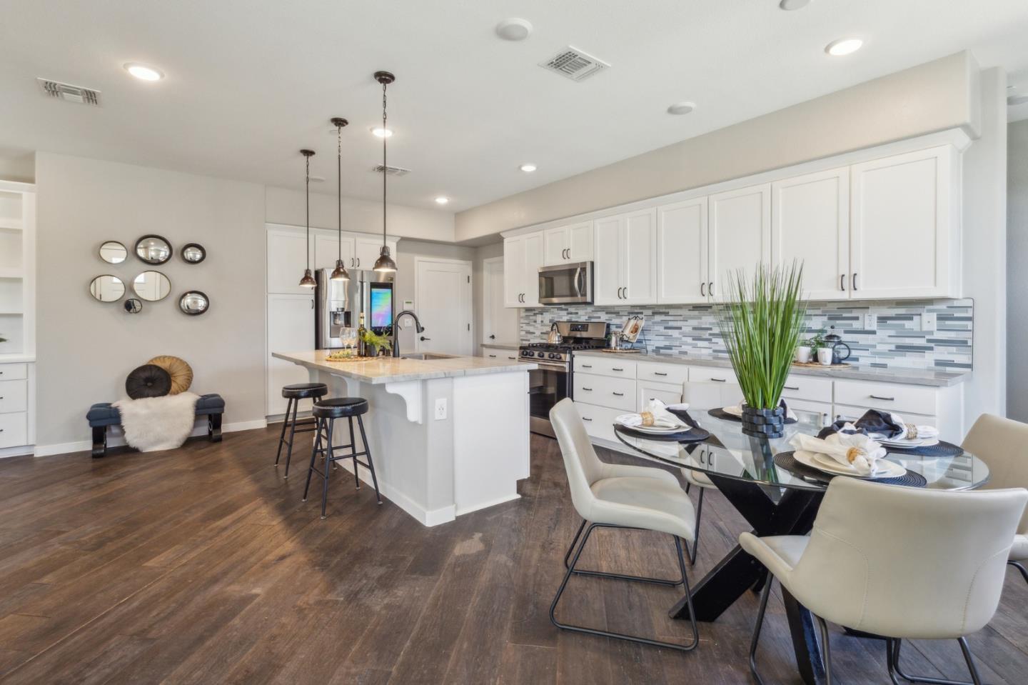 Detail Gallery Image 14 of 34 For 37659 Shelter Rd, Newark,  CA 94560 - 3 Beds | 2/1 Baths