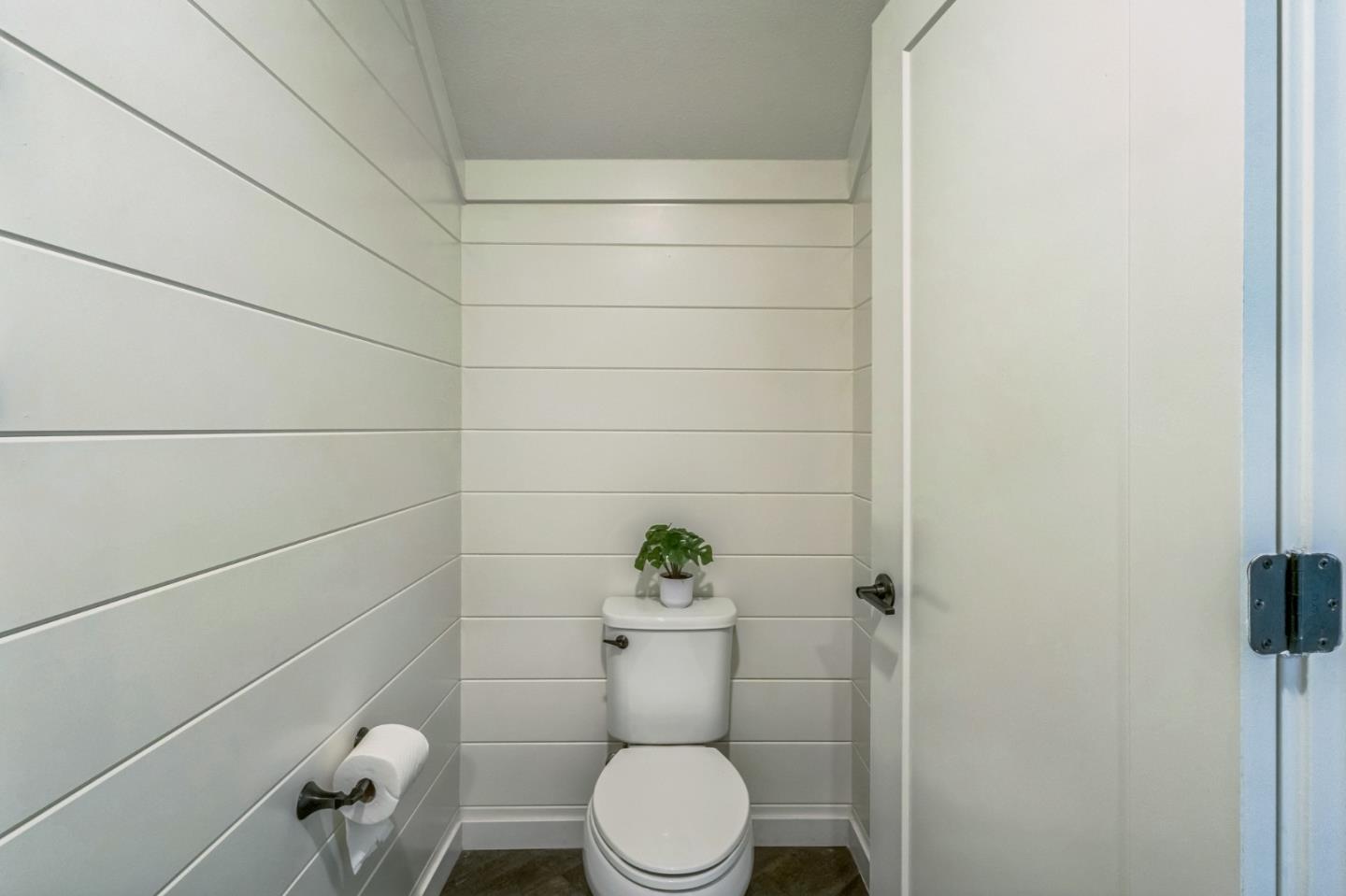 Detail Gallery Image 26 of 34 For 37659 Shelter Rd, Newark,  CA 94560 - 3 Beds | 2/1 Baths