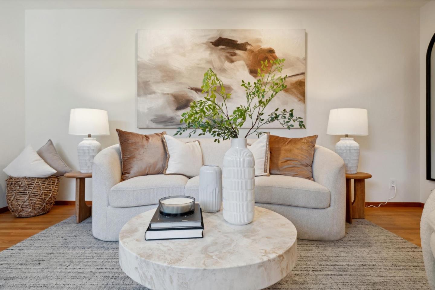 Detail Gallery Image 10 of 46 For 1410 Thunderbird Ave, Sunnyvale,  CA 94087 - 3 Beds | 2 Baths