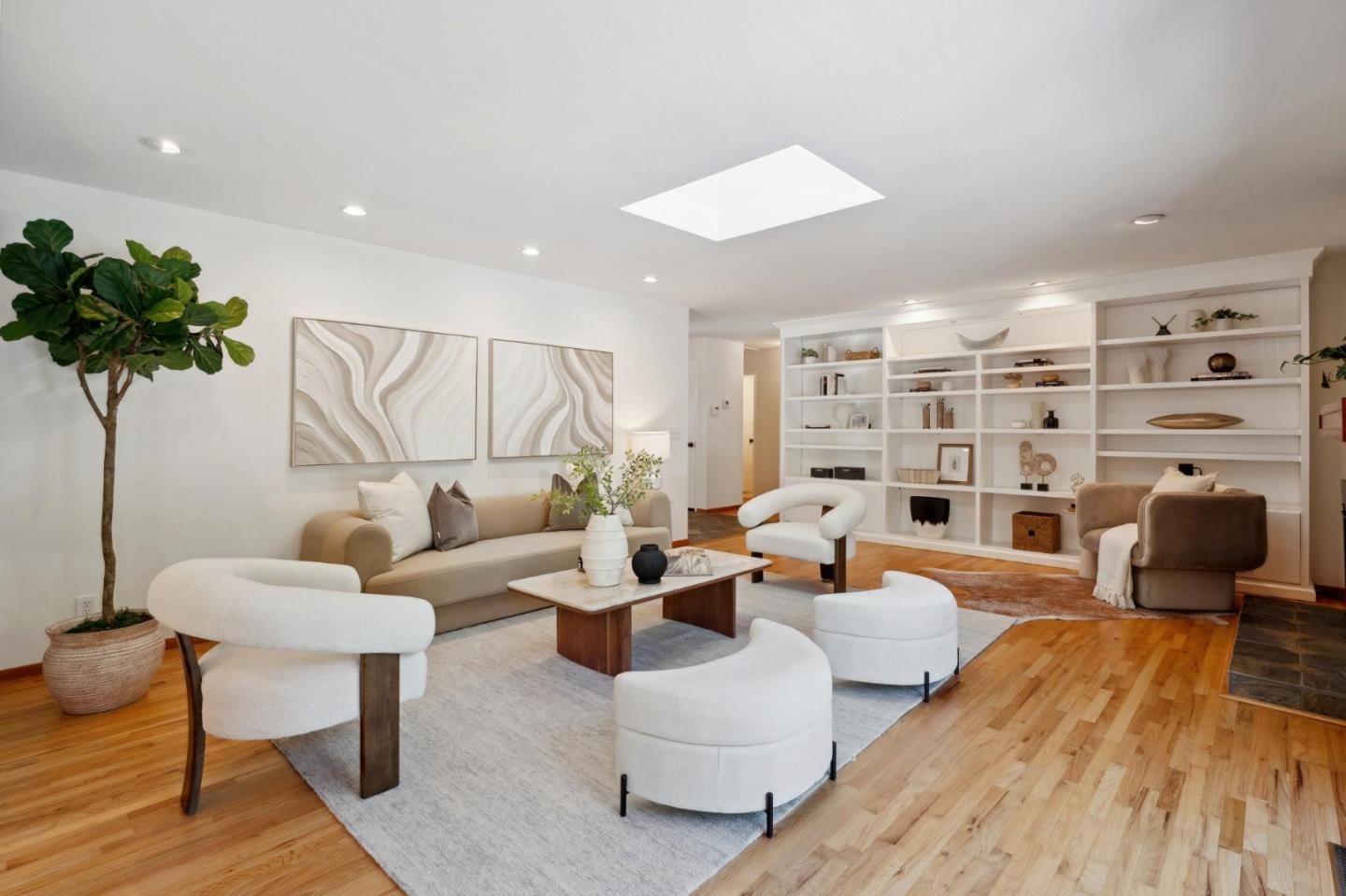Detail Gallery Image 21 of 46 For 1410 Thunderbird Ave, Sunnyvale,  CA 94087 - 3 Beds | 2 Baths