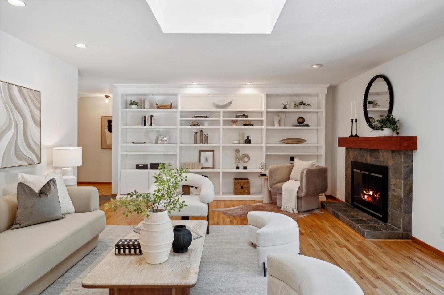Detail Gallery Image 22 of 46 For 1410 Thunderbird Ave, Sunnyvale,  CA 94087 - 3 Beds | 2 Baths