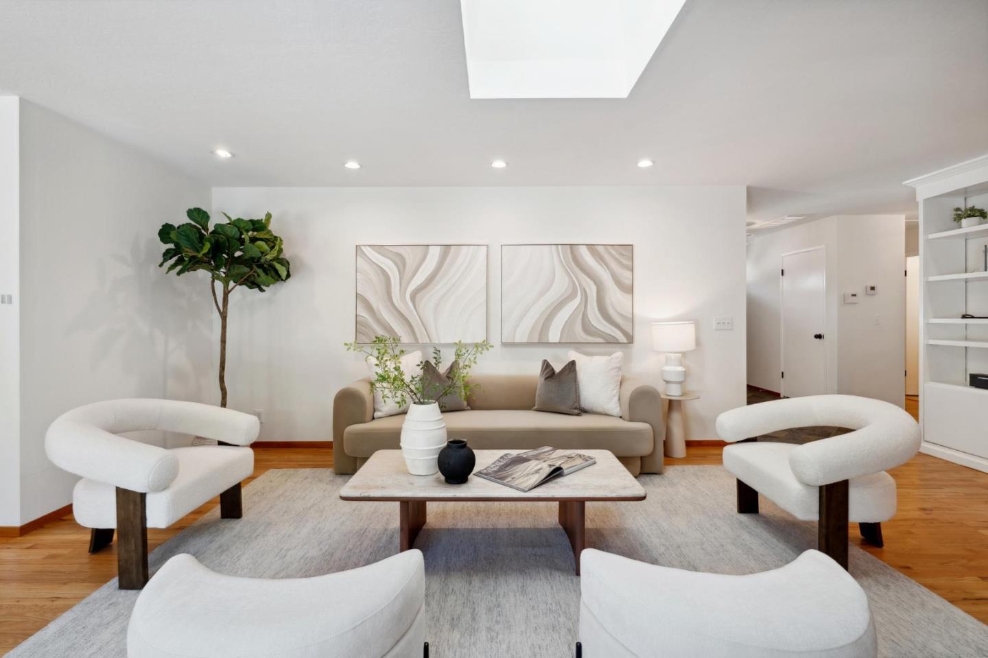 Detail Gallery Image 23 of 46 For 1410 Thunderbird Ave, Sunnyvale,  CA 94087 - 3 Beds | 2 Baths