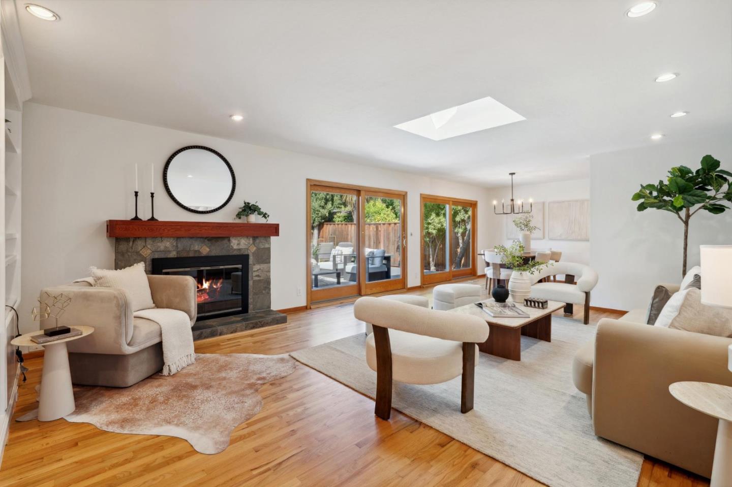 Detail Gallery Image 24 of 46 For 1410 Thunderbird Ave, Sunnyvale,  CA 94087 - 3 Beds | 2 Baths