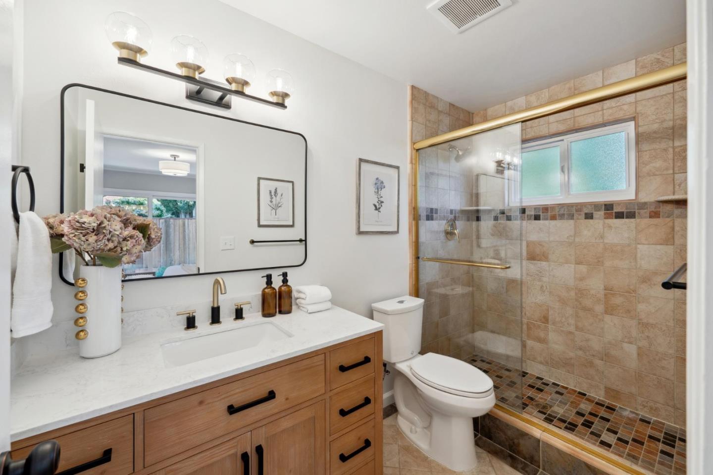 Detail Gallery Image 28 of 46 For 1410 Thunderbird Ave, Sunnyvale,  CA 94087 - 3 Beds | 2 Baths