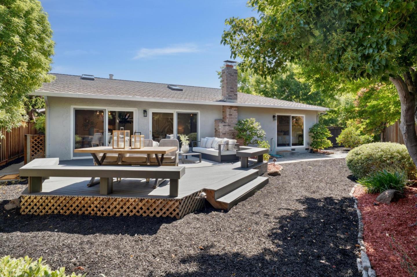 Detail Gallery Image 33 of 46 For 1410 Thunderbird Ave, Sunnyvale,  CA 94087 - 3 Beds | 2 Baths