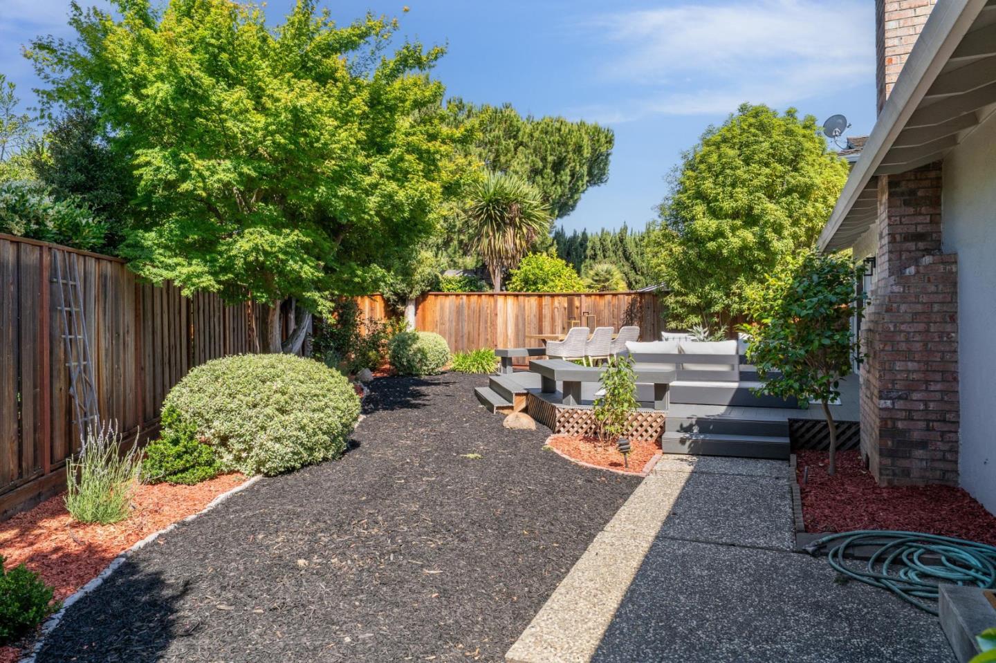 Detail Gallery Image 36 of 46 For 1410 Thunderbird Ave, Sunnyvale,  CA 94087 - 3 Beds | 2 Baths
