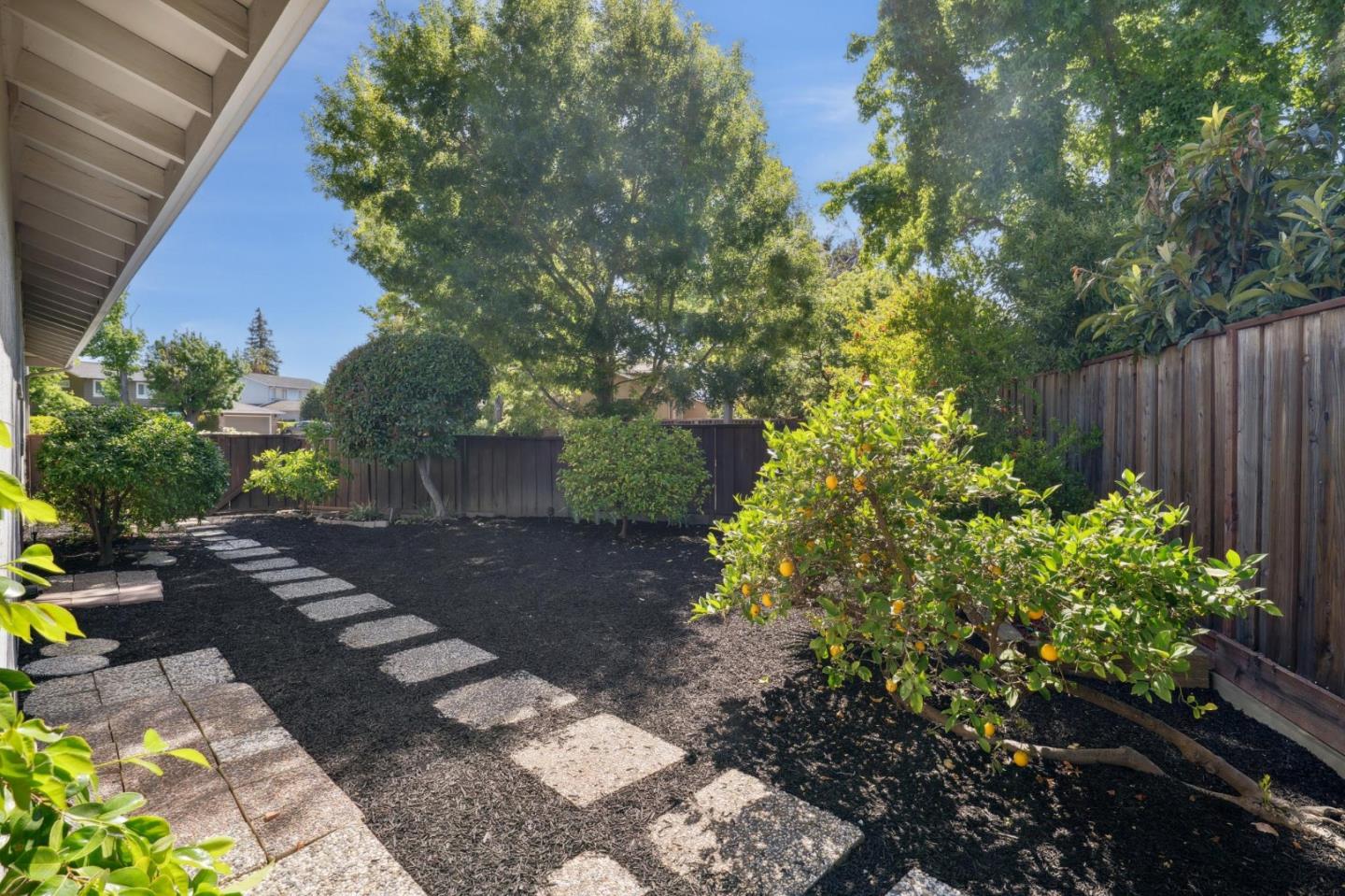 Detail Gallery Image 37 of 46 For 1410 Thunderbird Ave, Sunnyvale,  CA 94087 - 3 Beds | 2 Baths