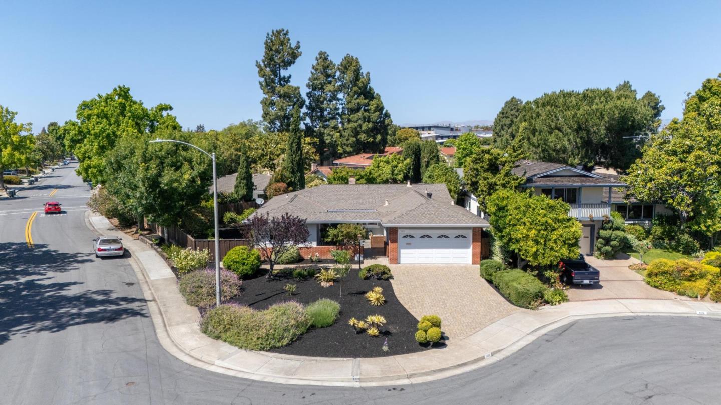 Detail Gallery Image 43 of 46 For 1410 Thunderbird Ave, Sunnyvale,  CA 94087 - 3 Beds | 2 Baths