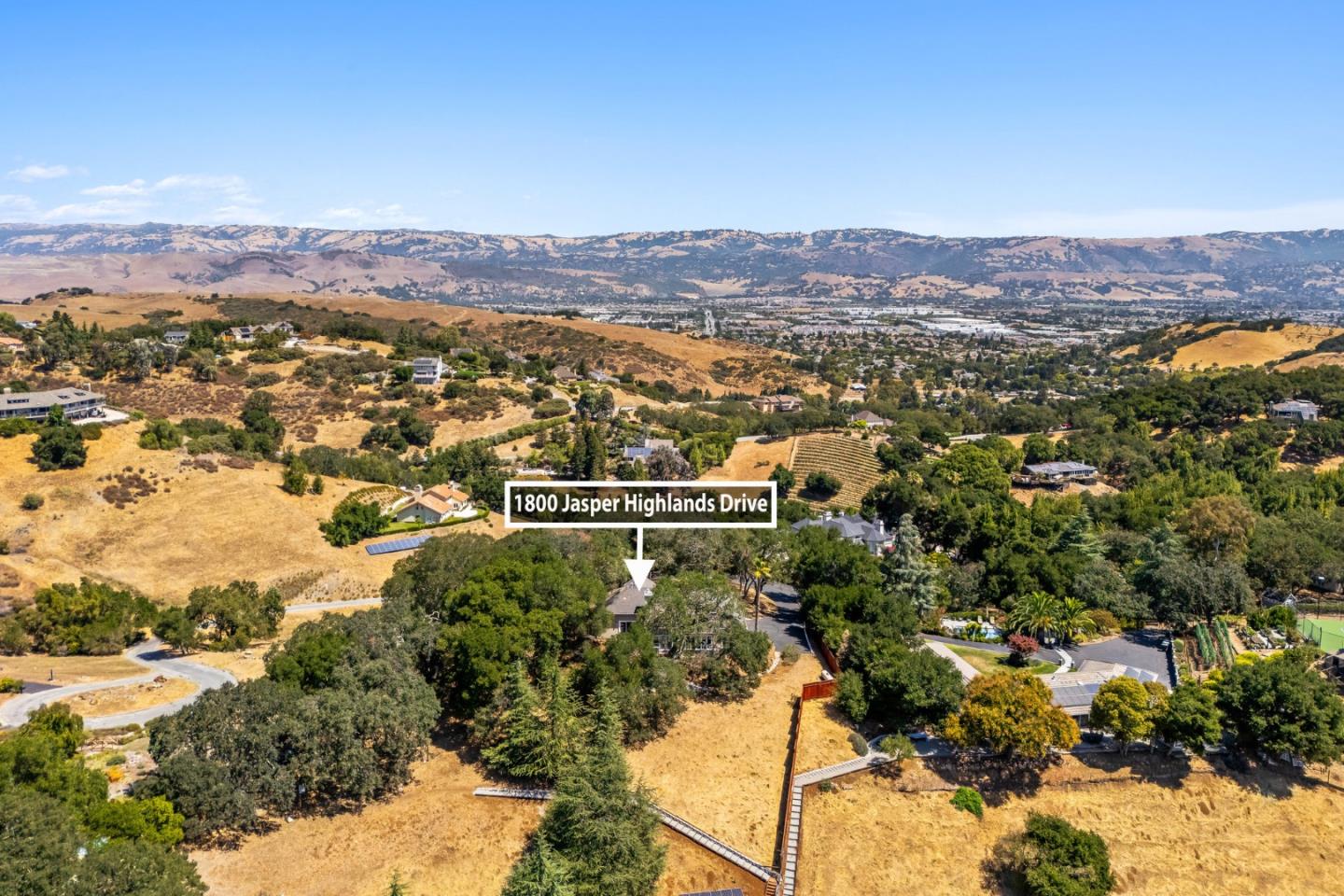 Detail Gallery Image 2 of 41 For 1800 Jasper Highlands Dr, Morgan Hill,  CA 95037 - 3 Beds | 2/1 Baths