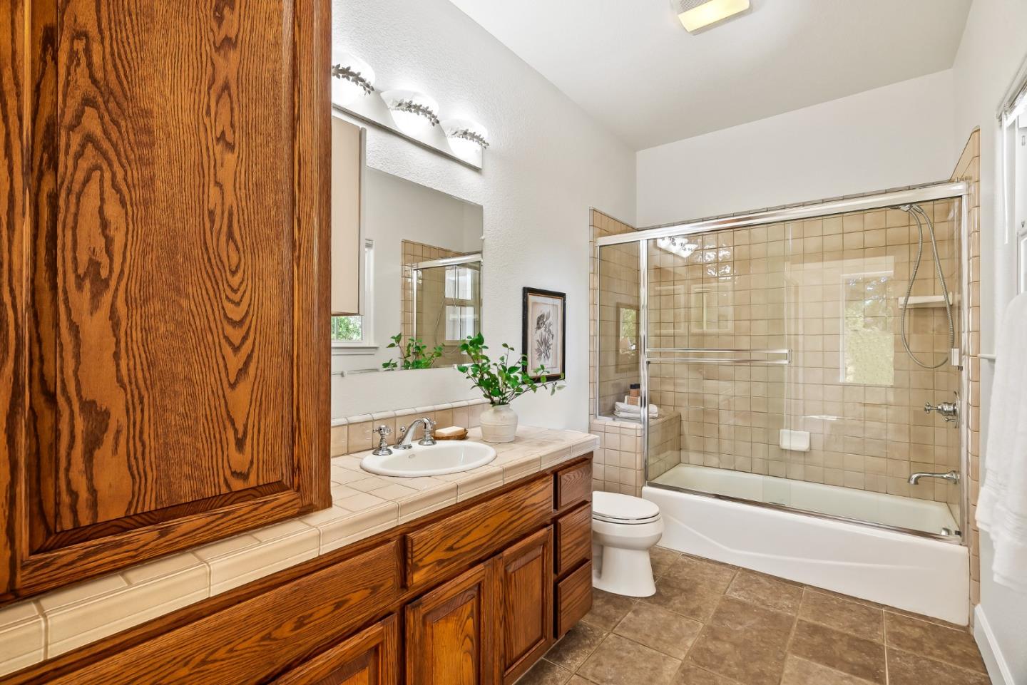 Detail Gallery Image 27 of 41 For 1800 Jasper Highlands Dr, Morgan Hill,  CA 95037 - 3 Beds | 2/1 Baths