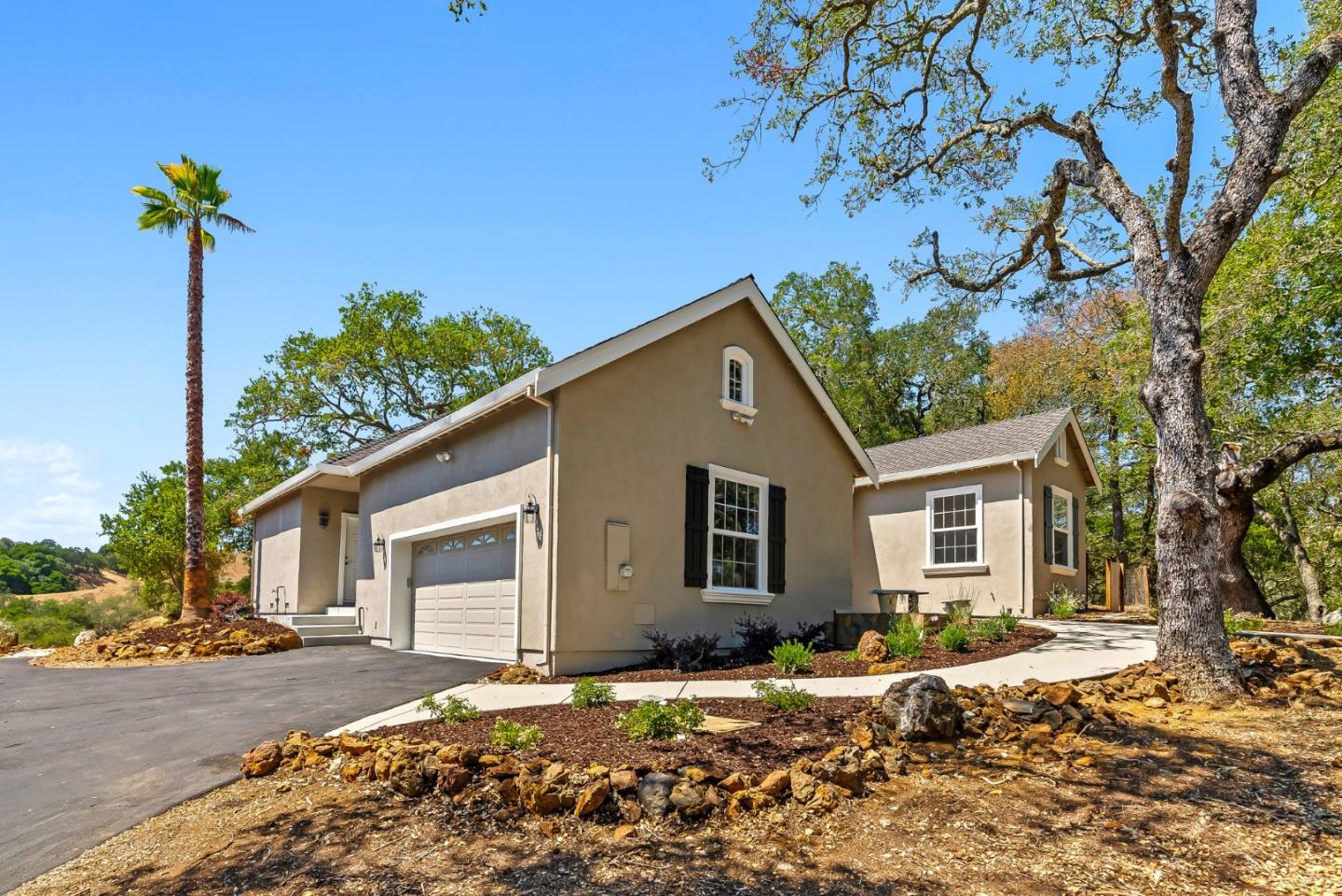 Detail Gallery Image 3 of 41 For 1800 Jasper Highlands Dr, Morgan Hill,  CA 95037 - 3 Beds | 2/1 Baths