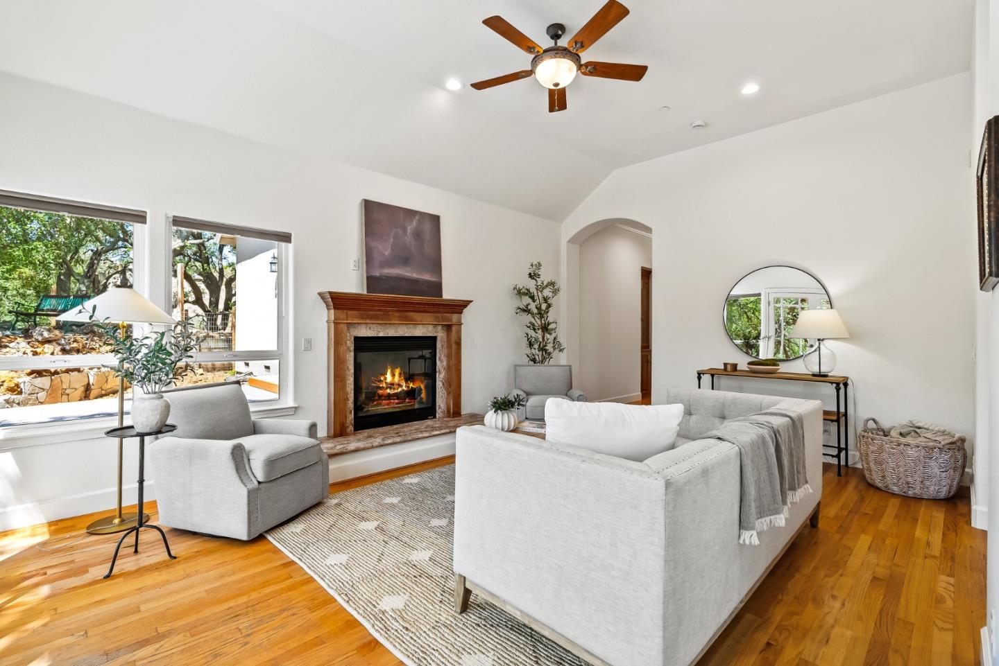 Detail Gallery Image 9 of 41 For 1800 Jasper Highlands Dr, Morgan Hill,  CA 95037 - 3 Beds | 2/1 Baths