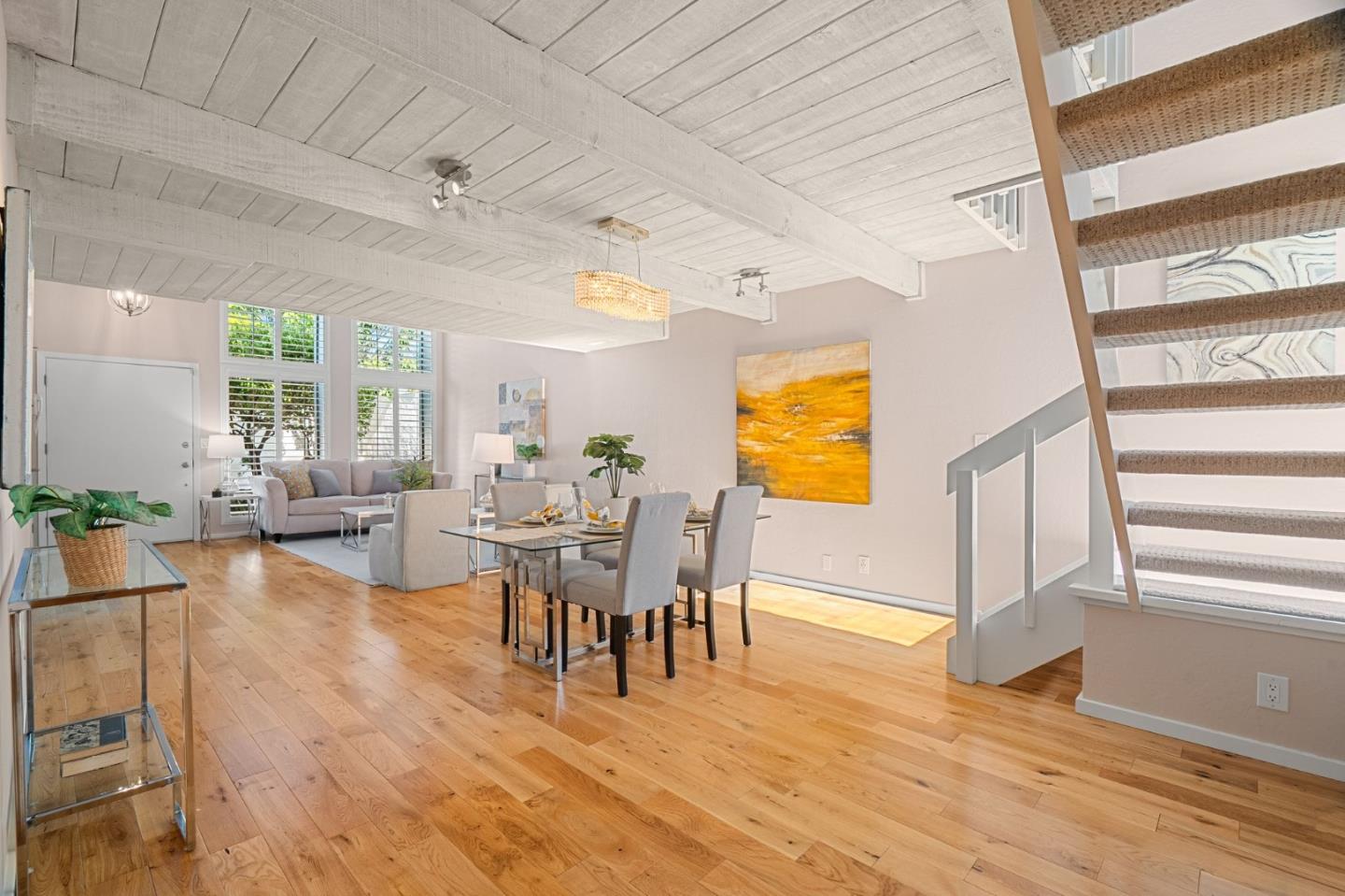 Detail Gallery Image 13 of 44 For 1393 Sydney Dr, Sunnyvale,  CA 94087 - 3 Beds | 2 Baths
