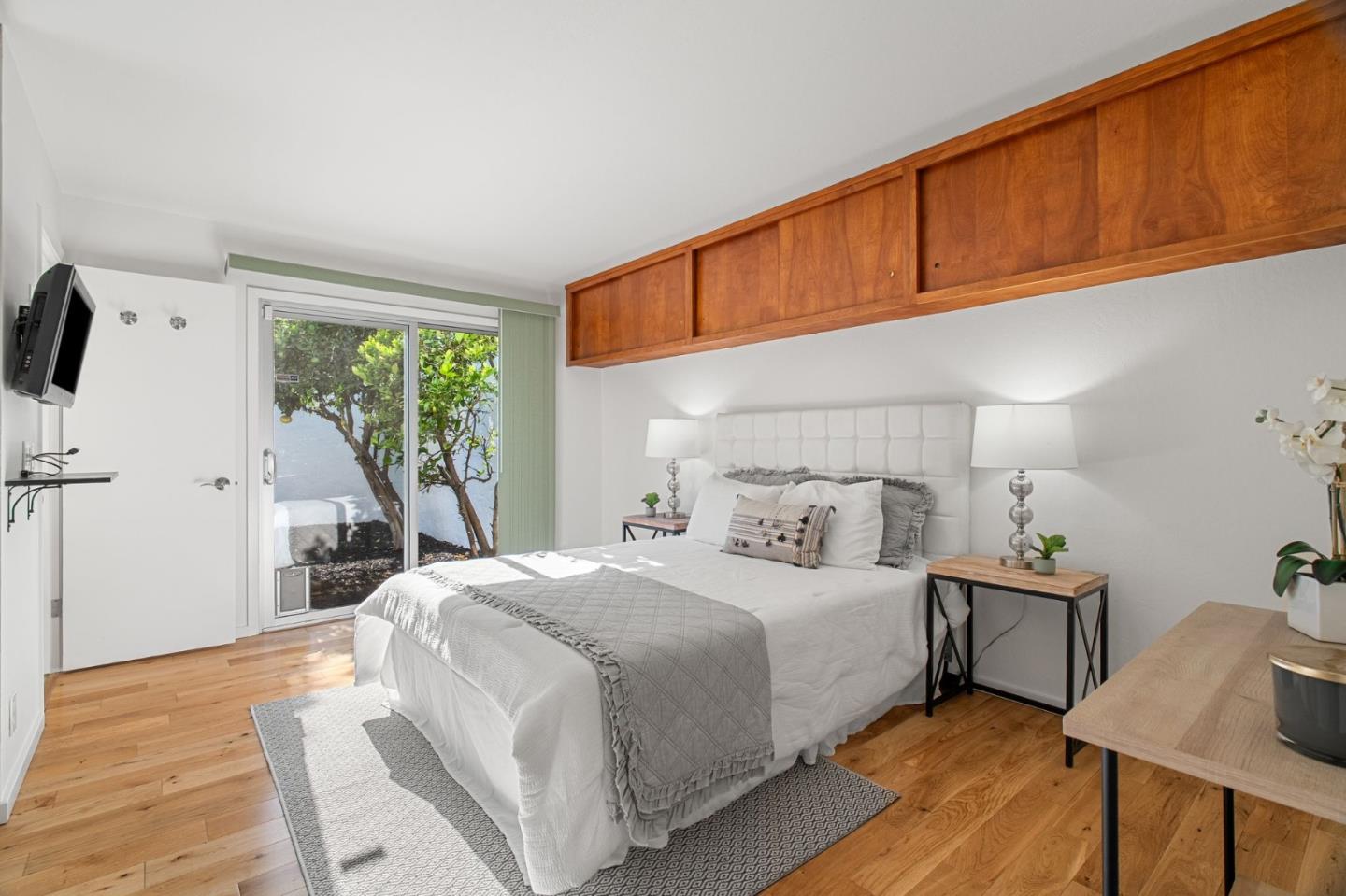 Detail Gallery Image 25 of 44 For 1393 Sydney Dr, Sunnyvale,  CA 94087 - 3 Beds | 2 Baths