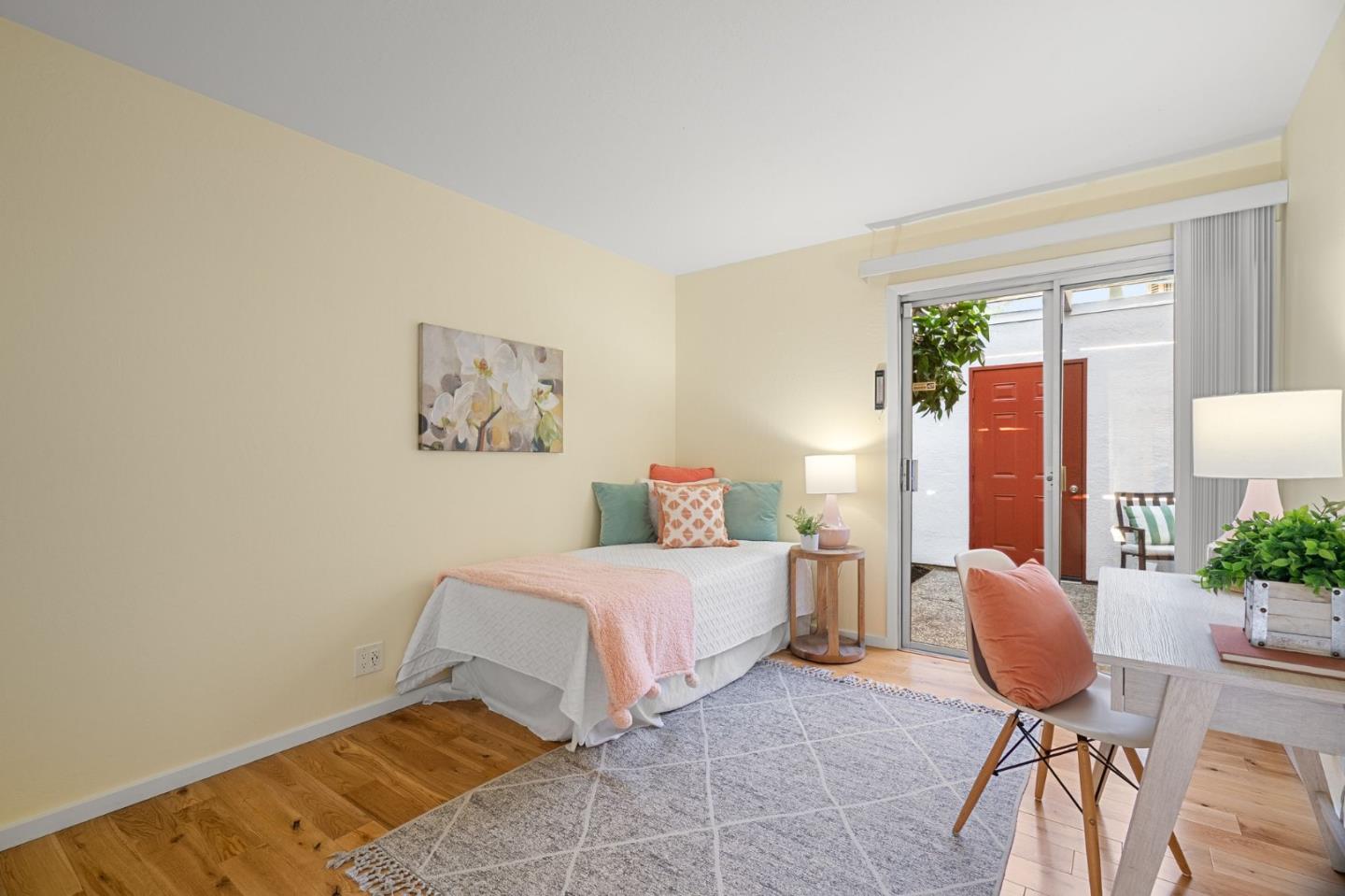 Detail Gallery Image 28 of 44 For 1393 Sydney Dr, Sunnyvale,  CA 94087 - 3 Beds | 2 Baths