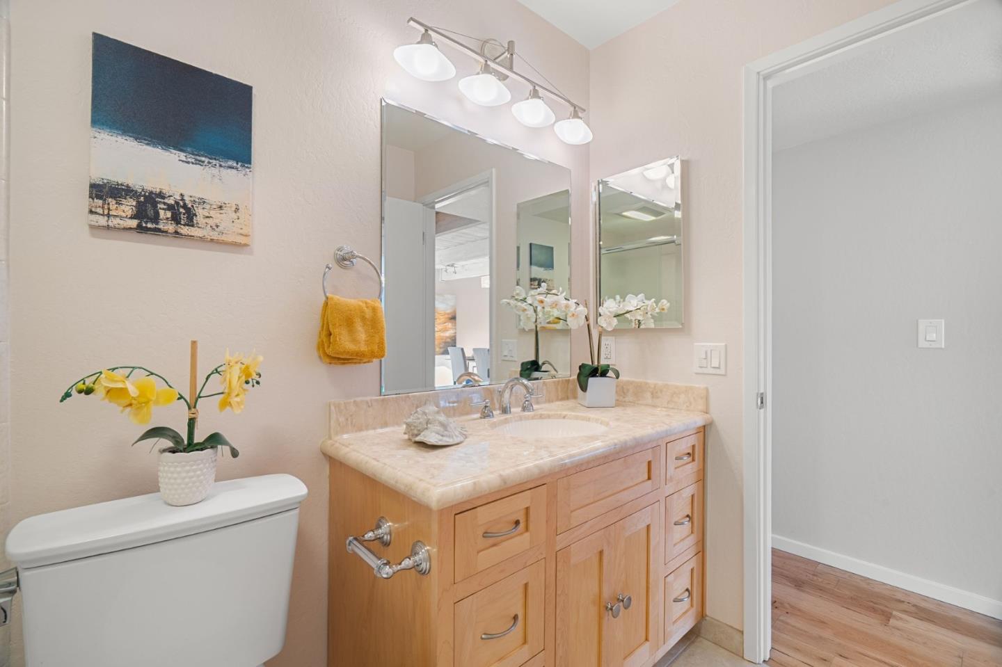Detail Gallery Image 31 of 44 For 1393 Sydney Dr, Sunnyvale,  CA 94087 - 3 Beds | 2 Baths